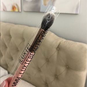 💘 Brand New LUXIE BRUSH Tapered Highlighting  522